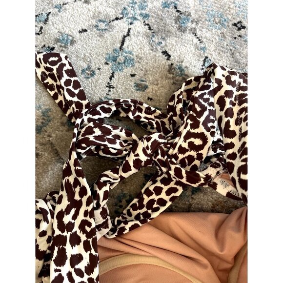 NWT J.Crew Underwire Cup One-Piece Swimsuit Leopard Print 16 - Picture 4 of 11